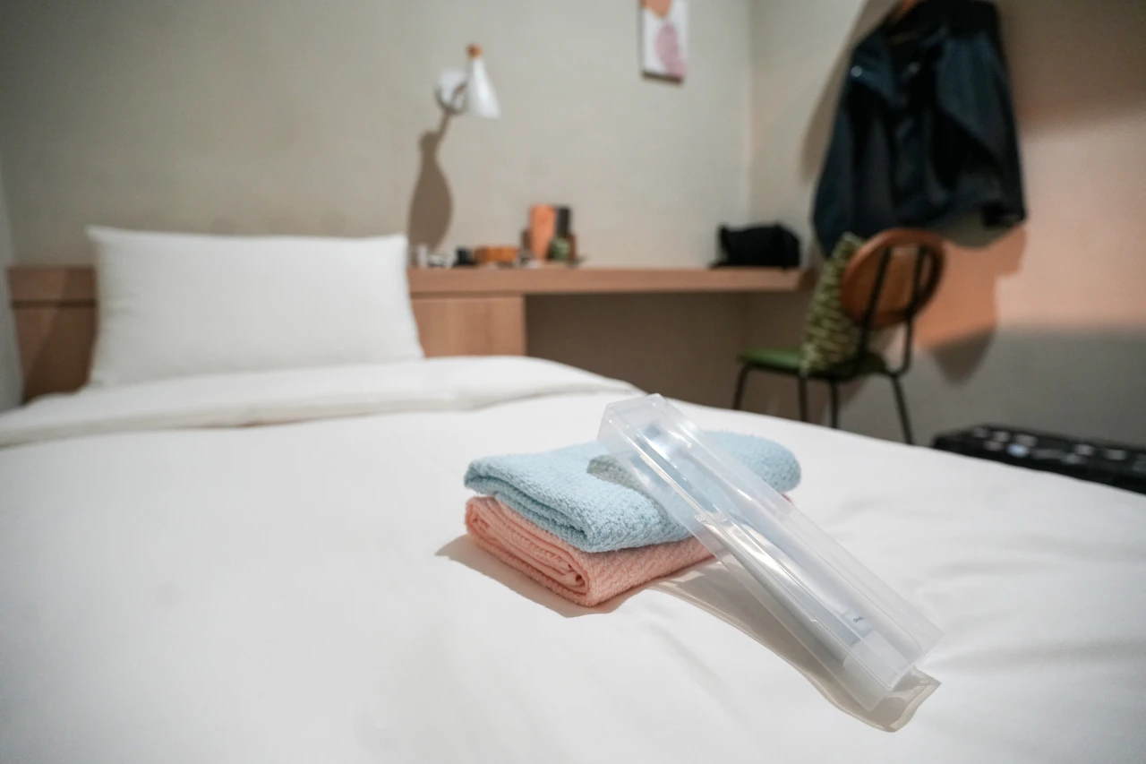 洪申翰證實,將開放旅宿業移工。梁建裕攝