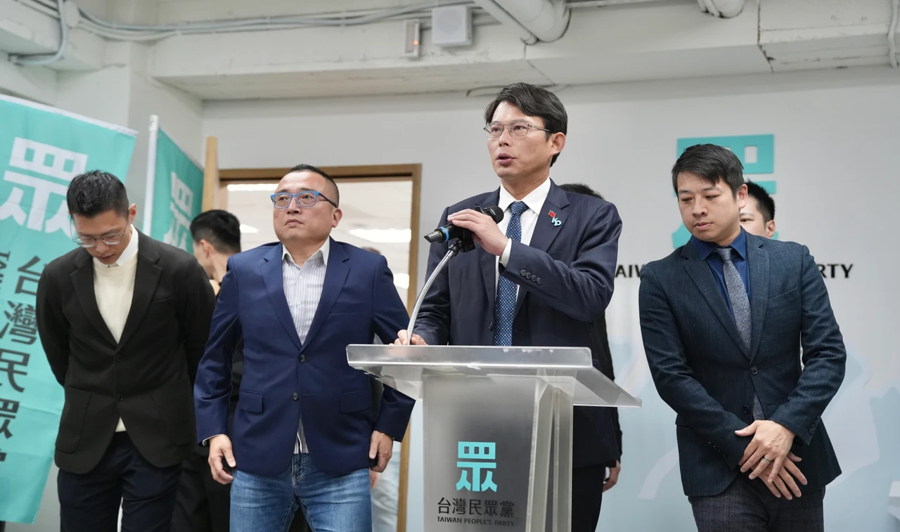 擬自提「無人載具發展條例」！民眾黨：編列回歸年度預算