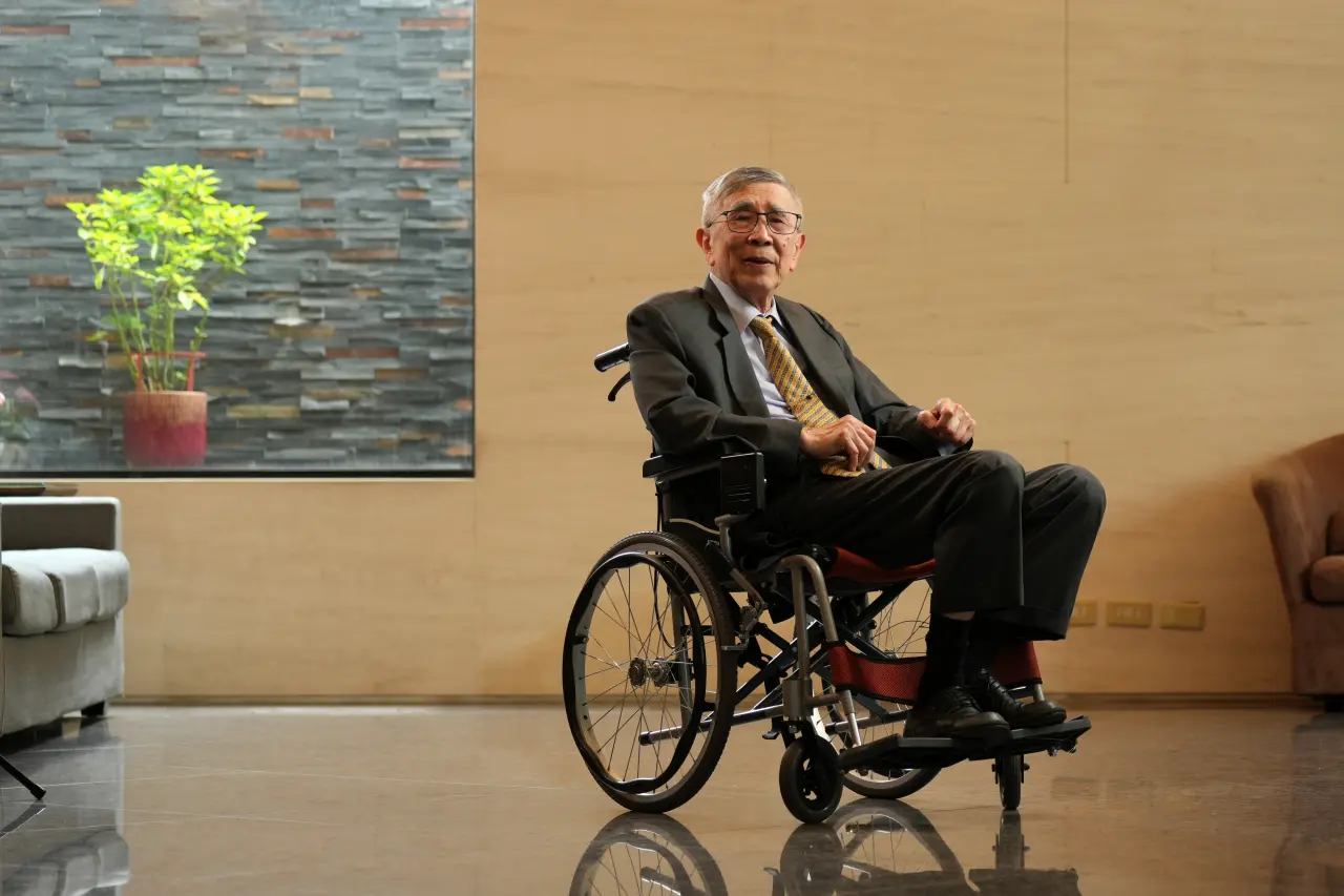 前衛生署長李明亮任內,首次進行健保費調漲。沈君帆攝