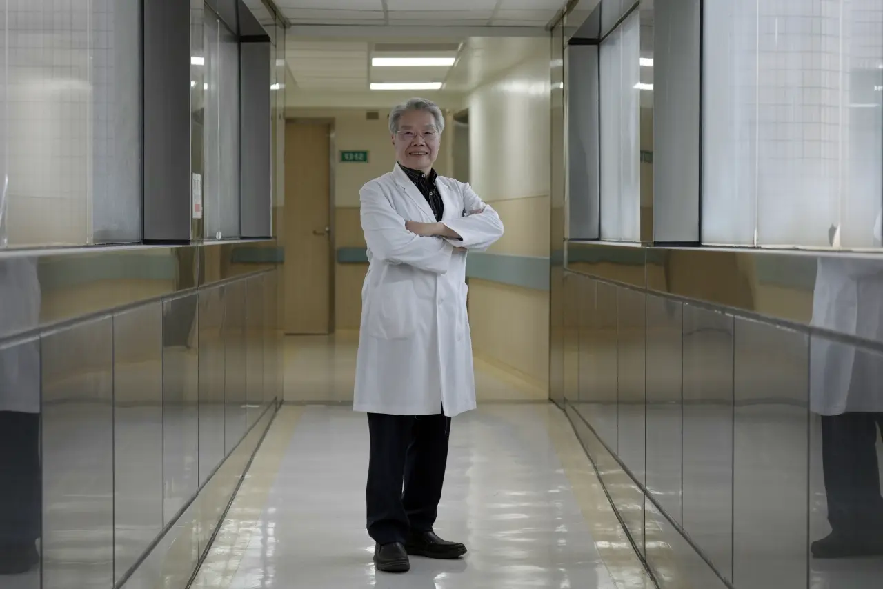 謝文輝發現勞保給付也有城鄉差距。沈君帆攝