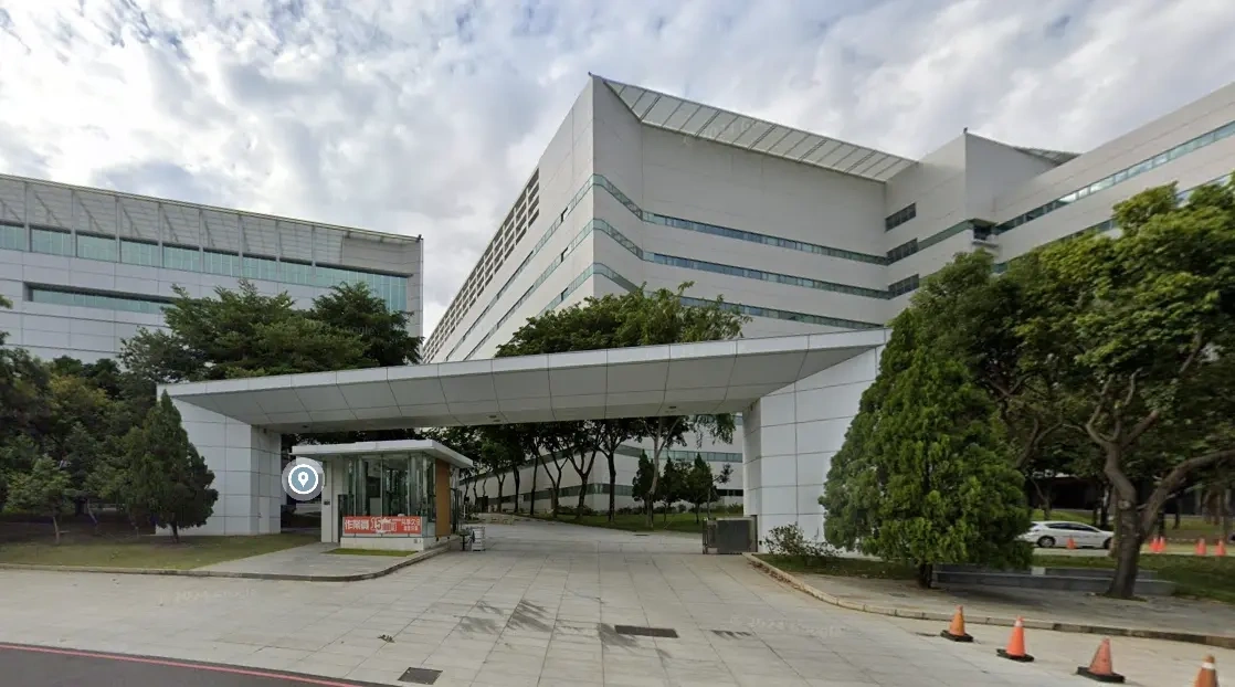 大立光昨天公告,以第三方身份配合檢調單位到公司搜索調查。翻攝Google Maps