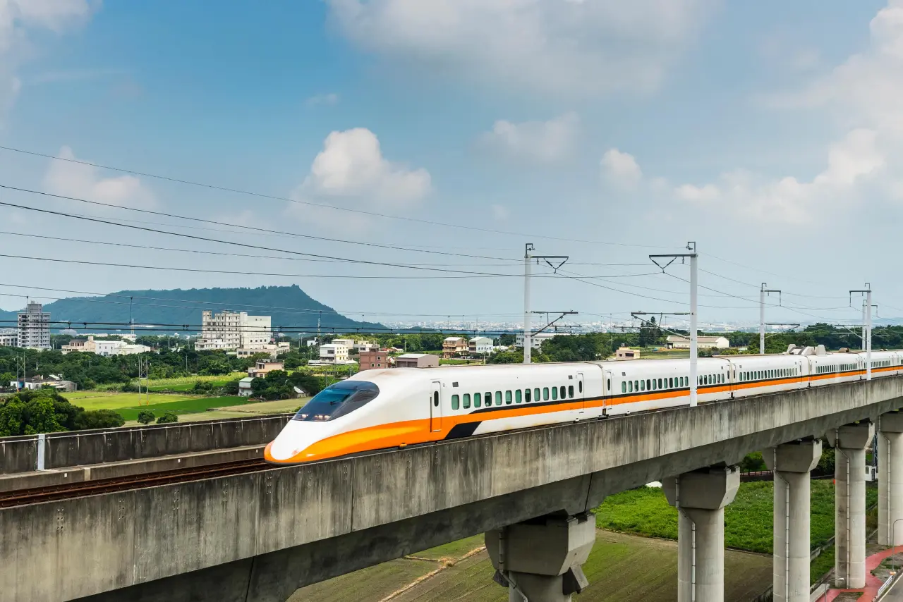 Klook高鐵聯票送7-11優惠券,今(28日)起開放搶購。Klook提供