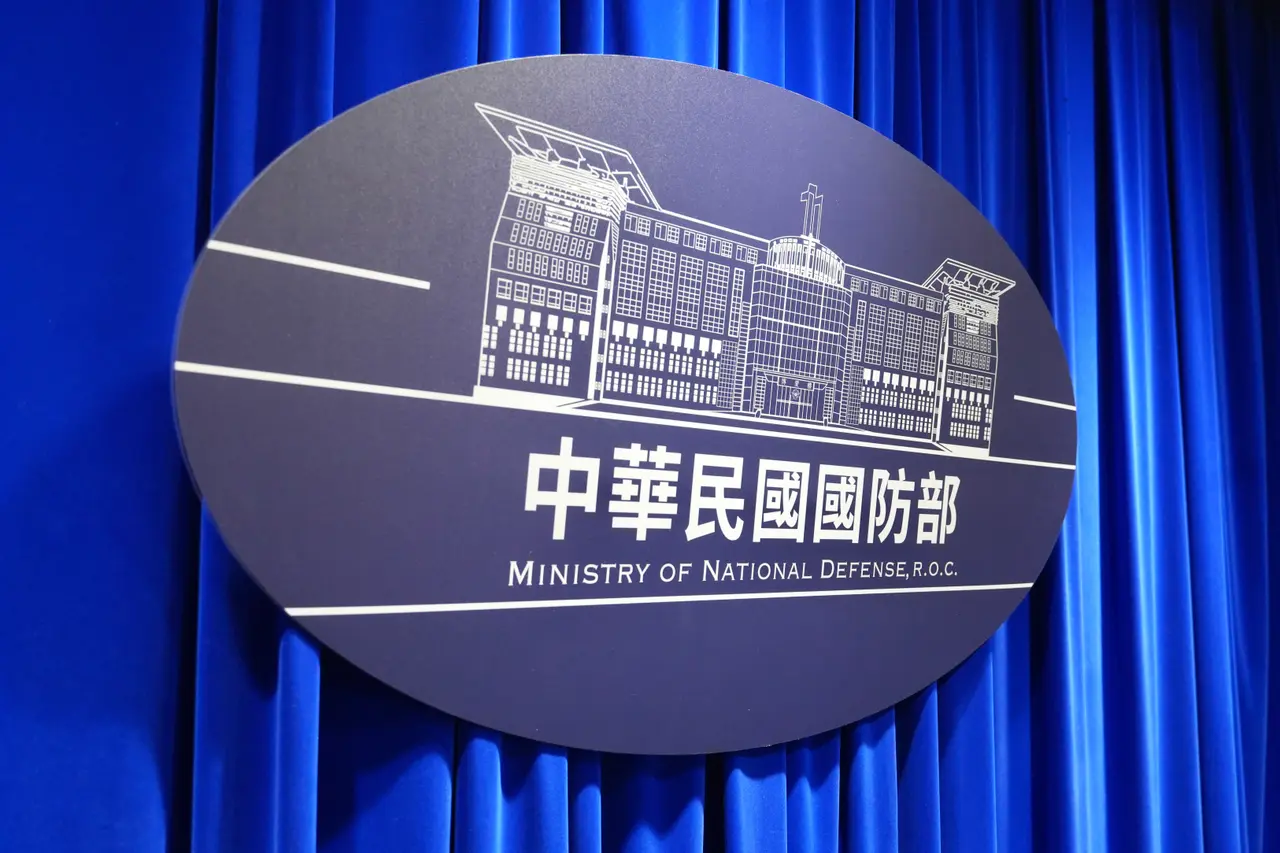 海軍不認揚言採取適法措施。資料照,林林攝