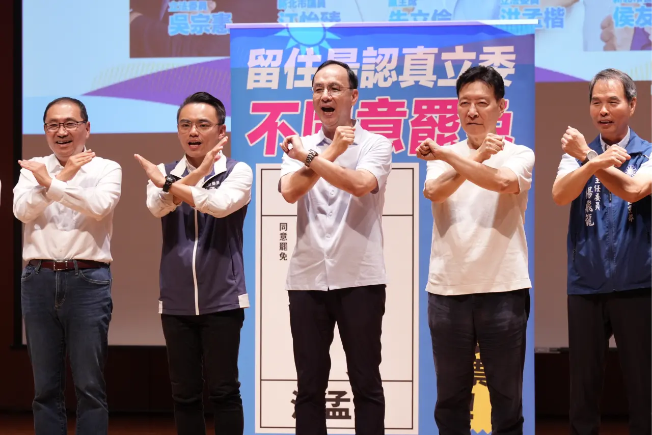 國民黨主席朱立倫針對國安簡報,希望能有幕僚會前會。陳卓邦攝