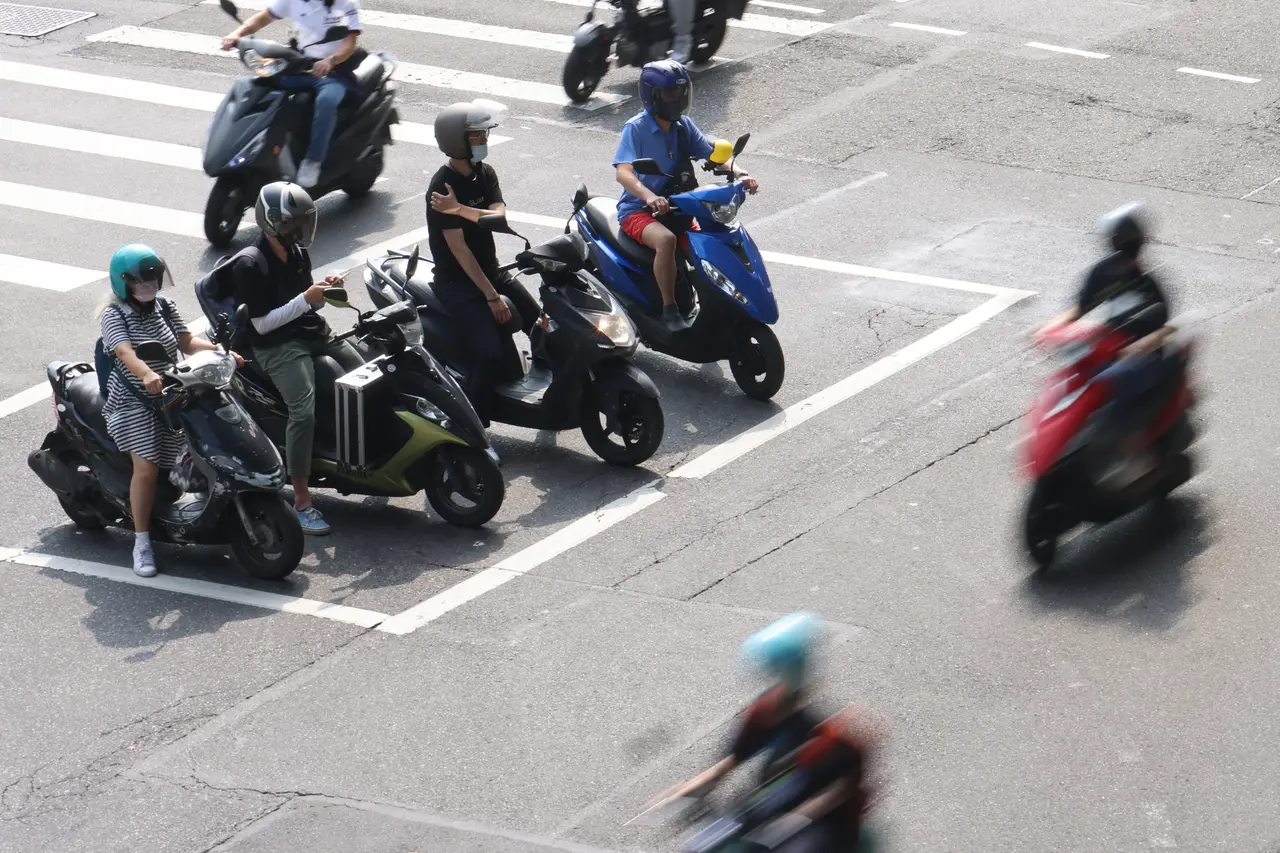 機車未到考率創新高！公路局改善考照「放鳥」亂象　1次爽約就進黑名單「停權15天」