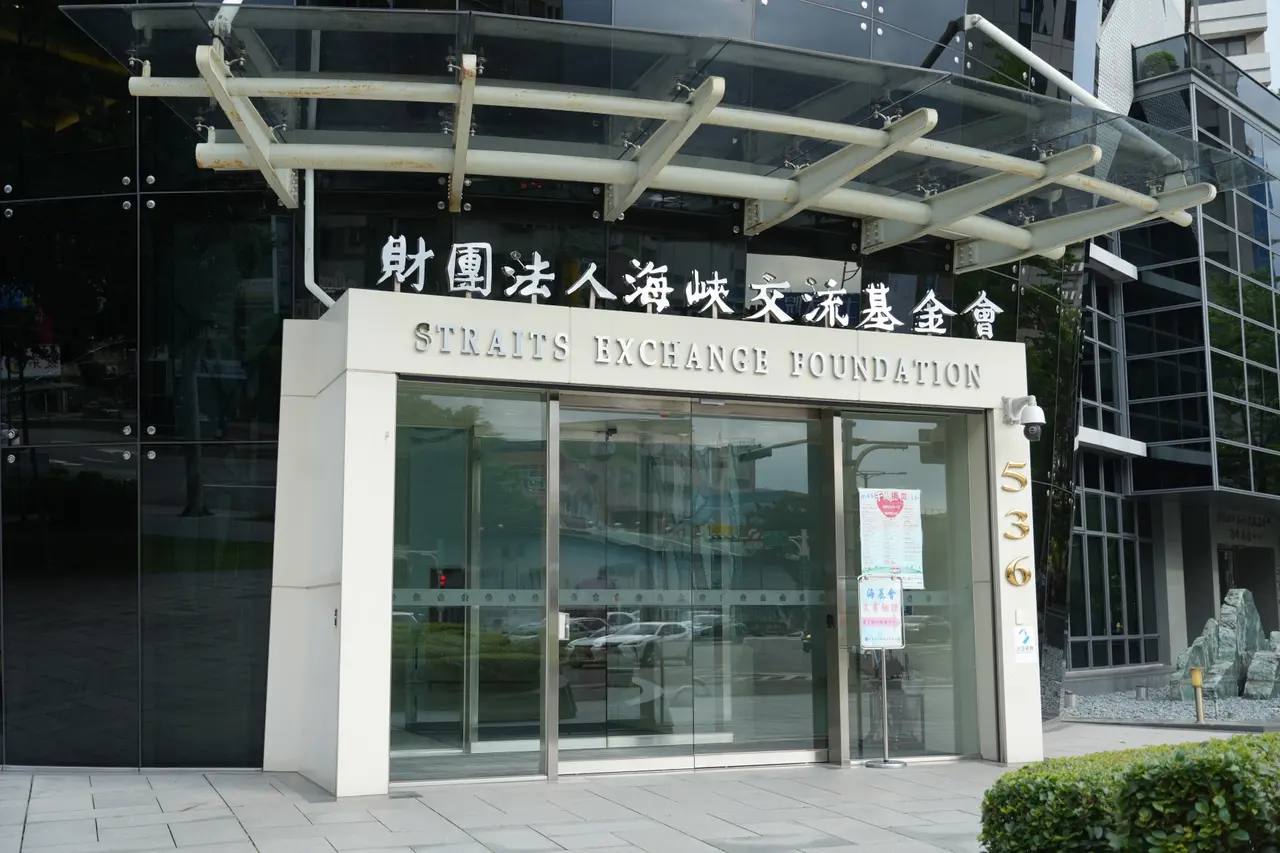 台旅行團甘肅遇翻車事故1死12傷　海基會：全力協助後續事宜