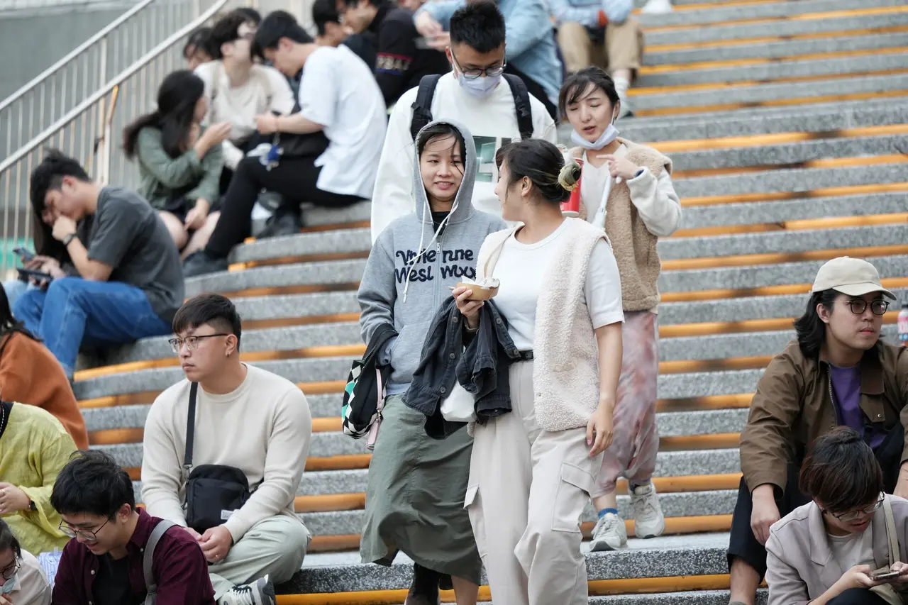 天琴颱風最快今晚生成　北台灣今起濕涼！中部以北低溫15°C