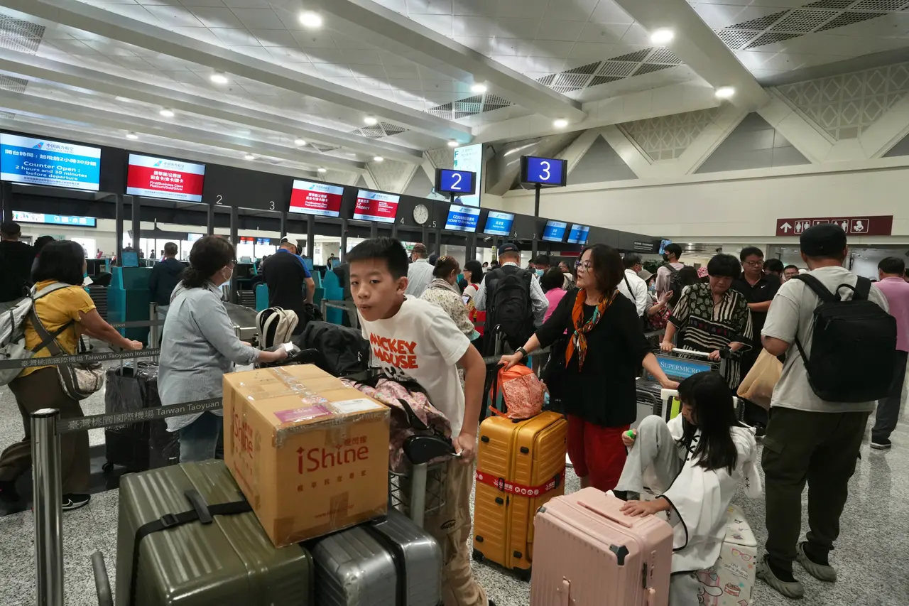 春節出遊注意！觀光署公告2家旅行社遭廢照、3家申請停業