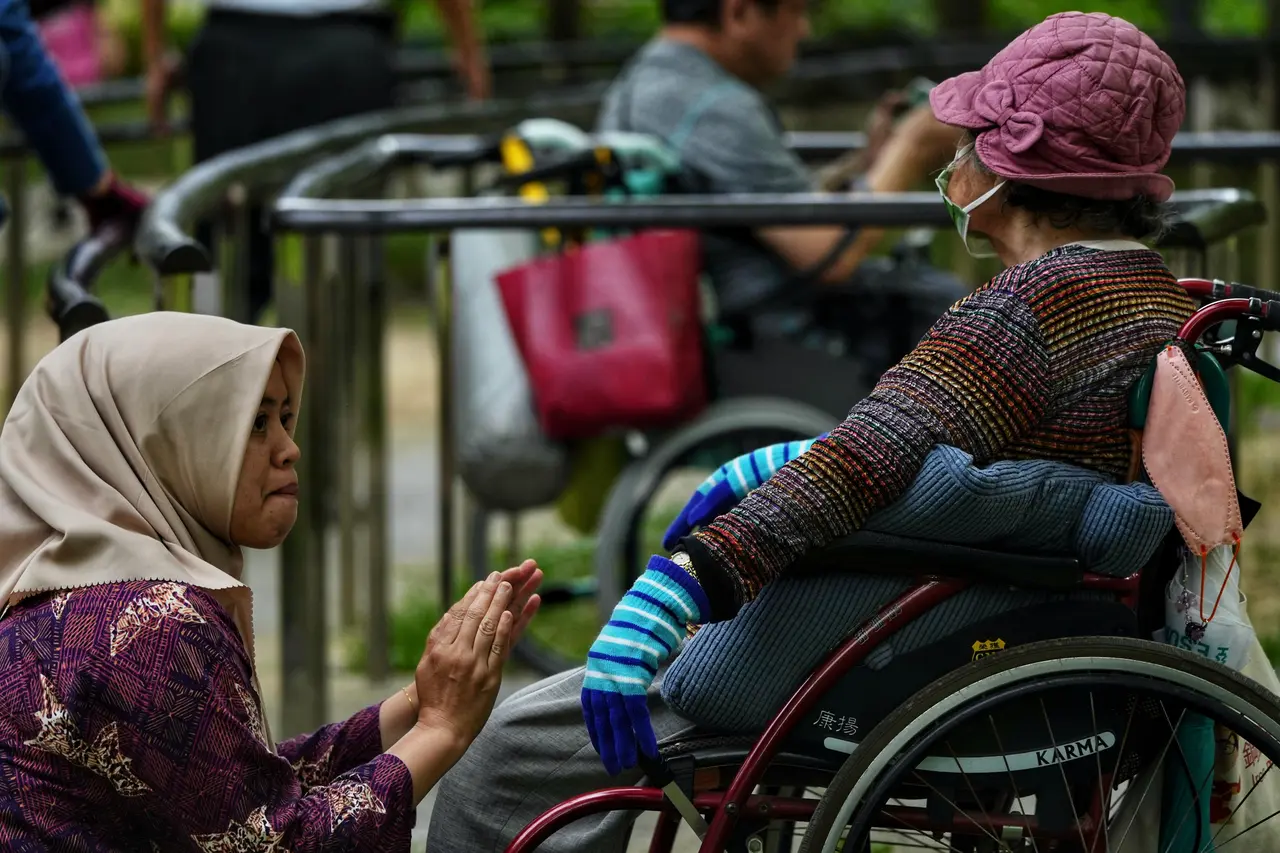 「死了麼」超直白APP惹議！衝中國蘋果商店榜首　「活了麼」蹭流量熱榜