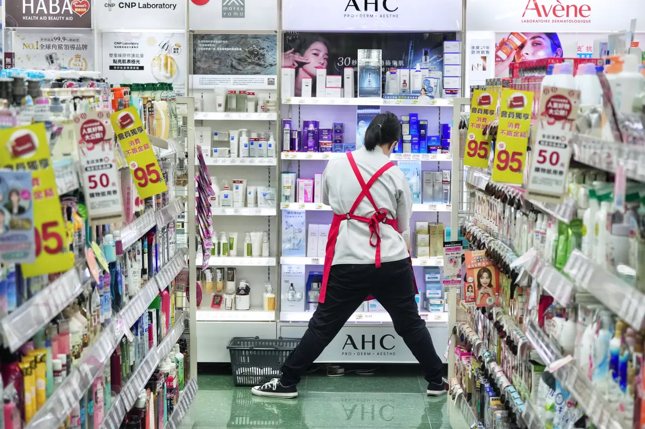 調查發現,服務業勞工的留任情況不佳。圖非當事人。林林攝