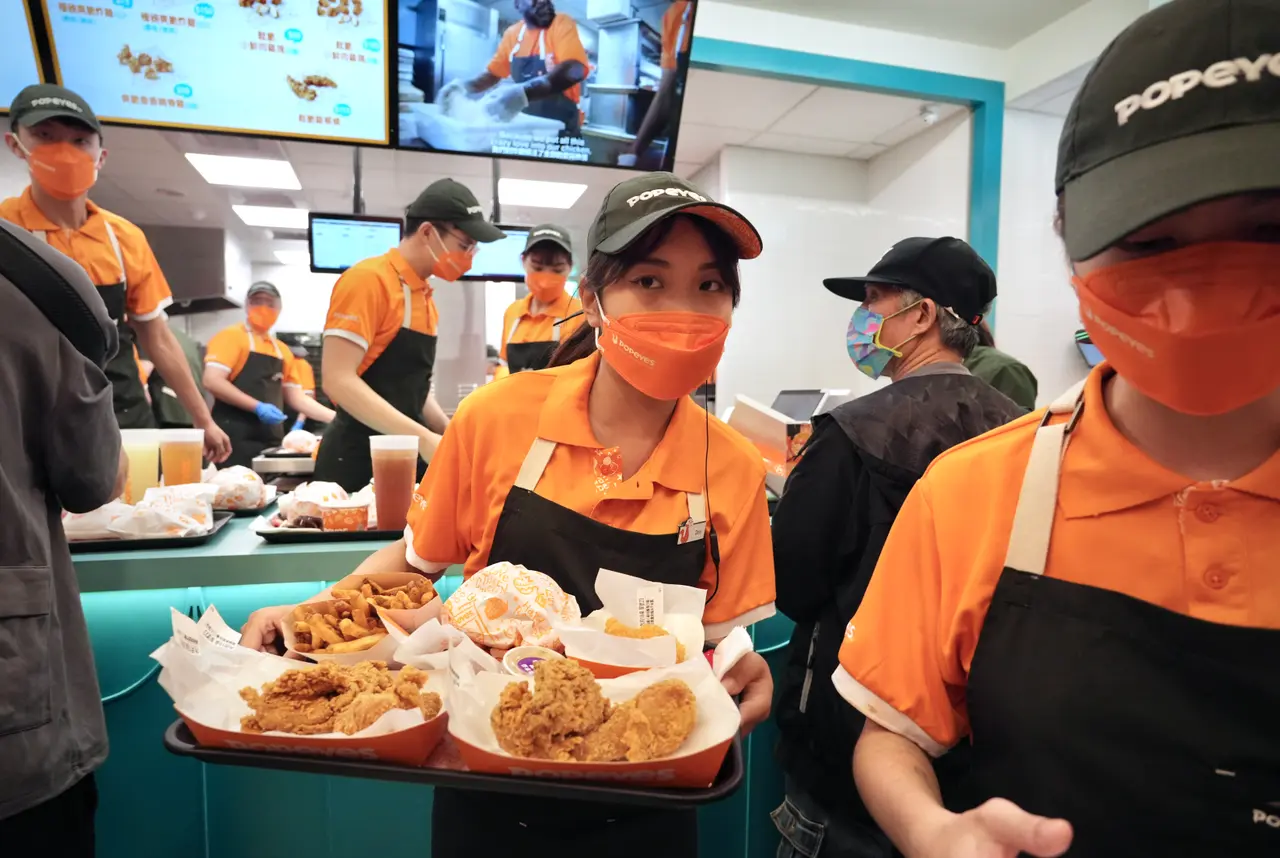 服務業景氣指數連22黑恐續降至7月　「旺者愈旺、衰者愈衰」