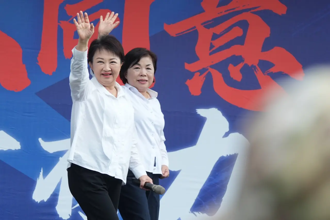 台中市長盧秀燕最後一刻答應登場。李柏毅攝