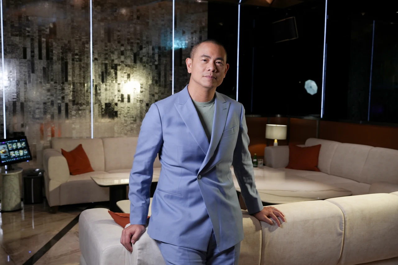 江振誠透露,自己是先吃飽派,「一定先點牛肉麵、水餃,不然我沒辦法唱」。葉志明攝