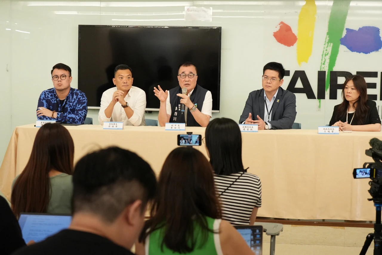北市副市長李四川7/15開記者會說明內政部回函北士科地上權轉移案內容。資料照,陳卓邦攝