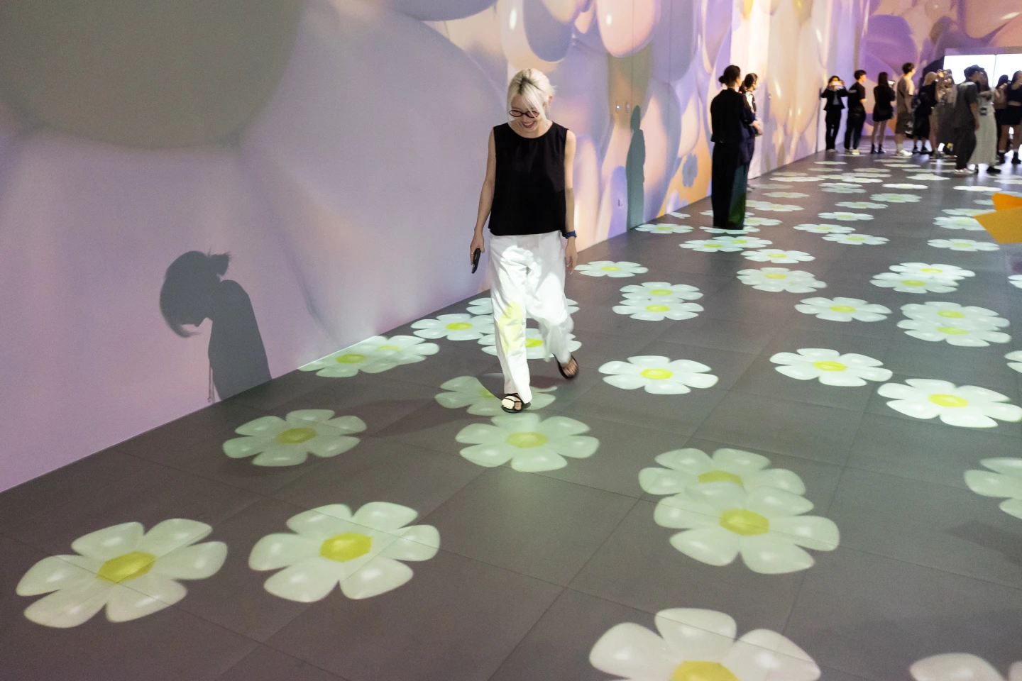 台灣場獨家展區,腳採地板會有驚喜互動效果。Creative MUT提供