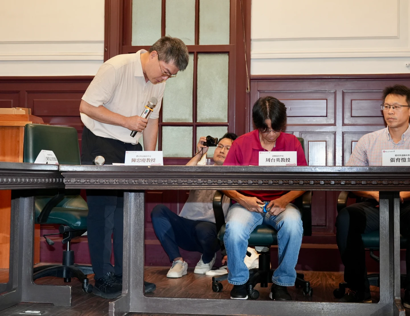 陳忠慶說,對於受試者費沒有如實發放,他深感抱歉。梁建裕攝