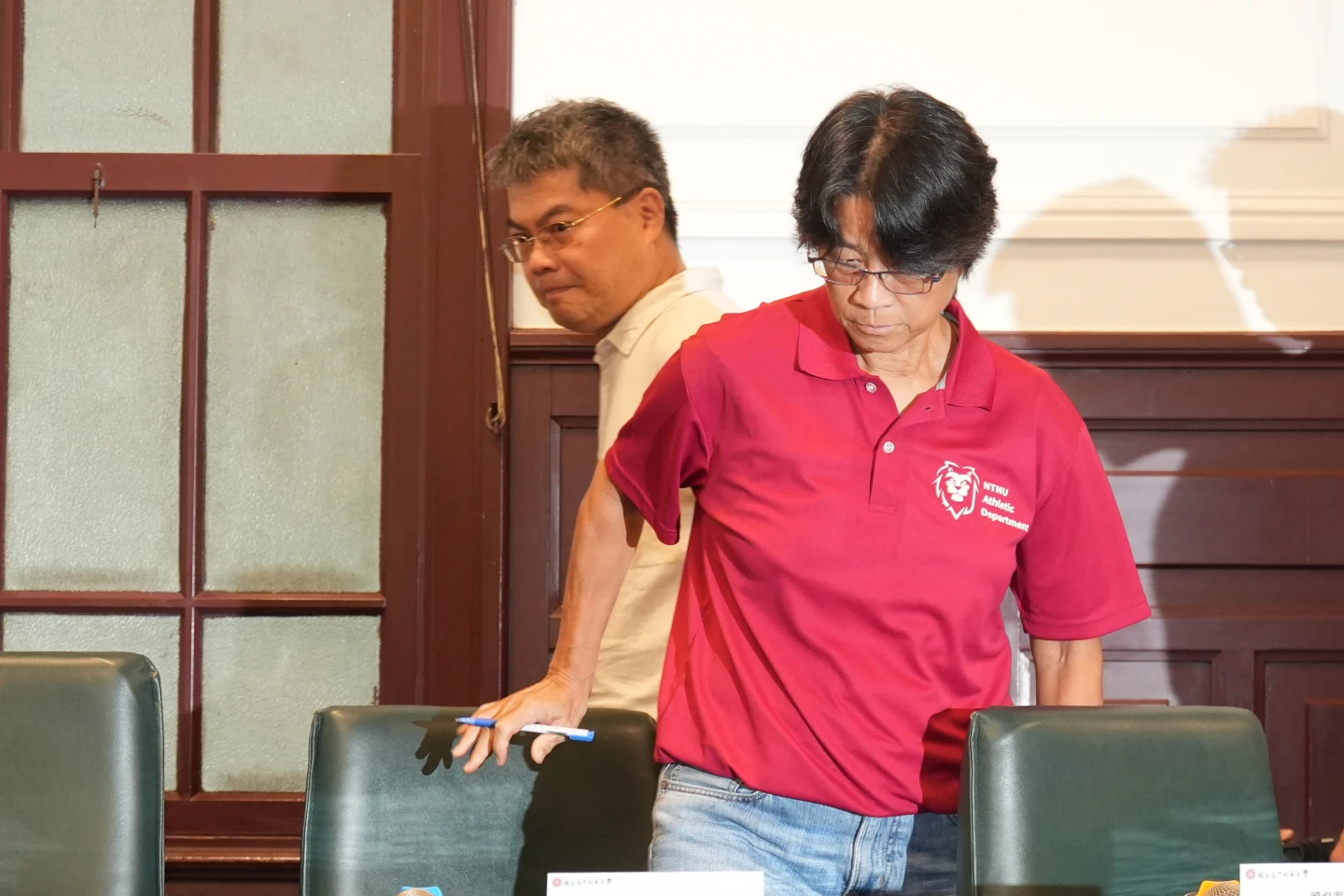 周台英是台師大女足教練,又擔任研究計畫共同主持人,卻未告知倫審會,被認定有缺失。梁建裕攝