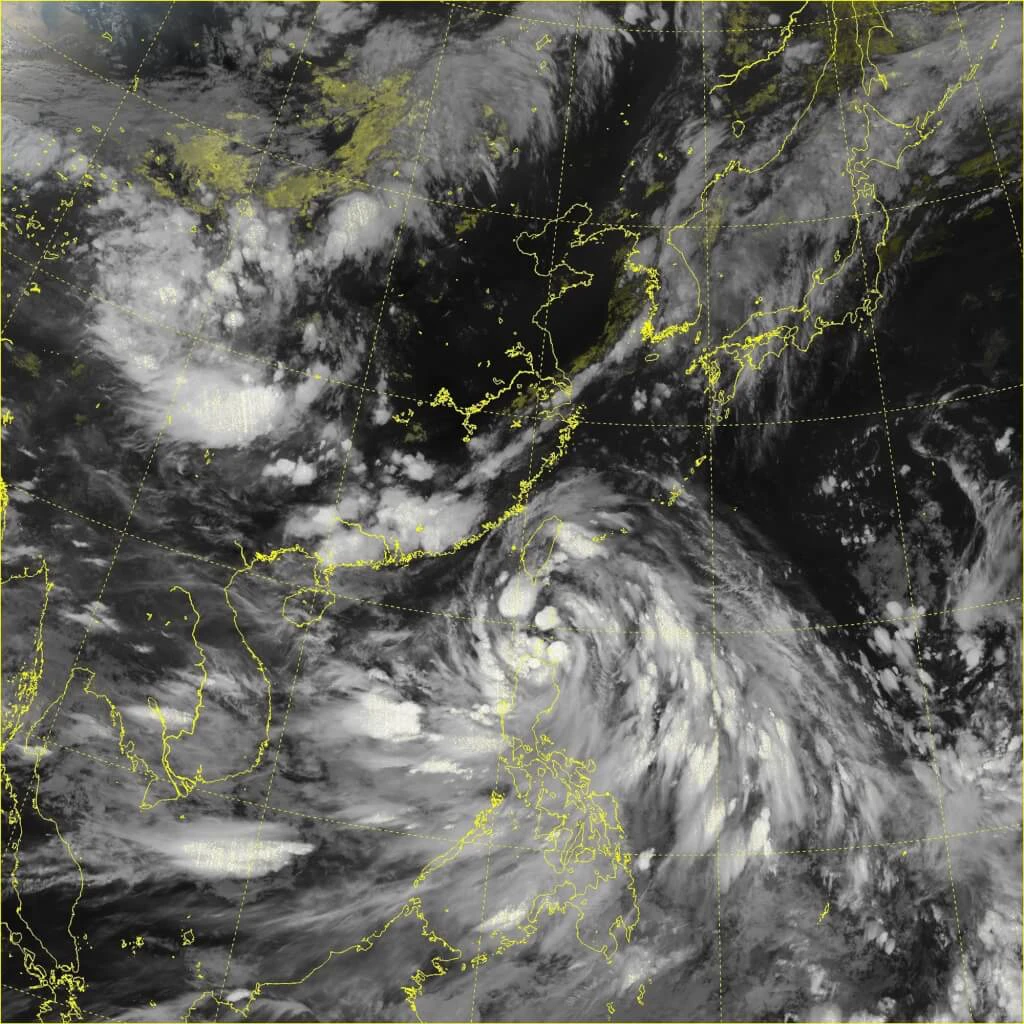 19日上午9時颱風薇帕衛星雲圖。取自氣象署