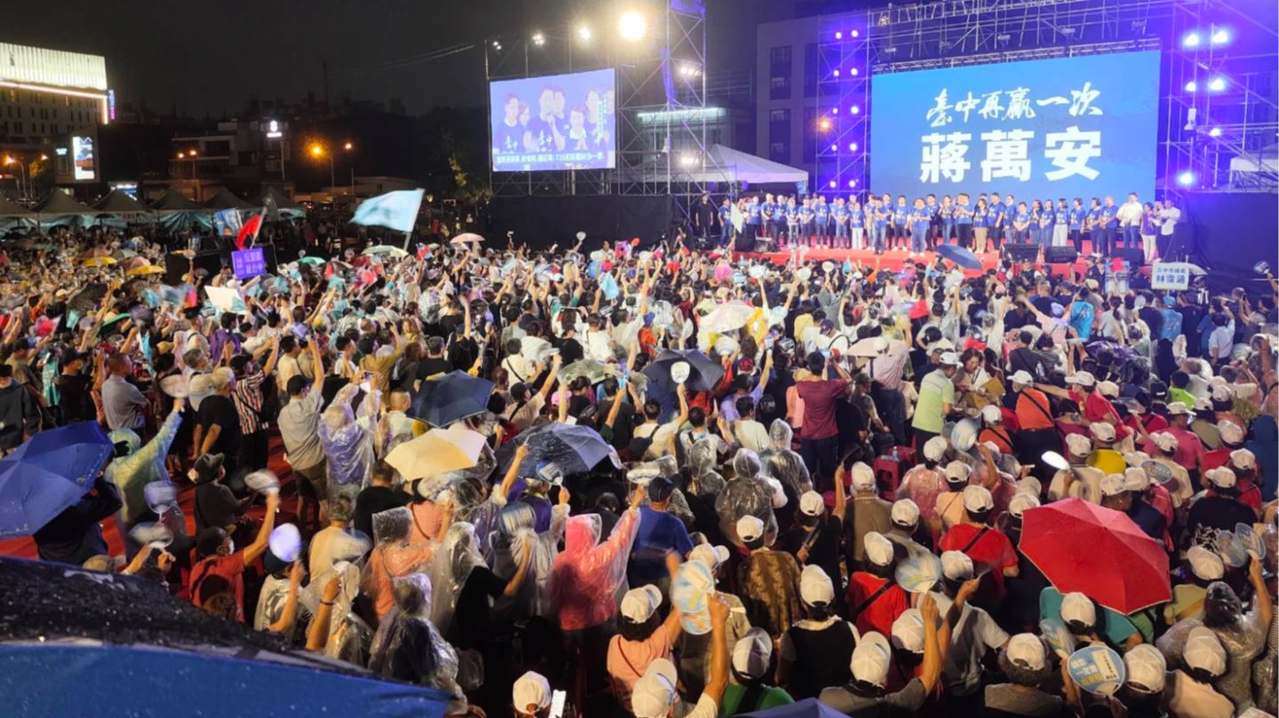 國民黨大咖晚間齊聚台中市。民眾提供