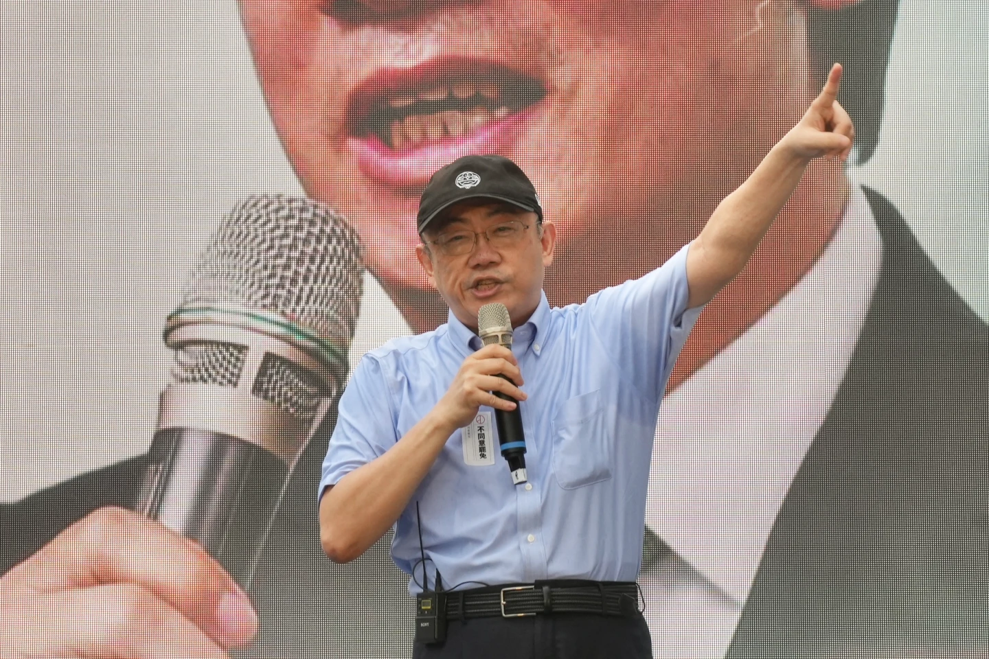 民進黨前立委郭正亮稱,來民眾黨場子,他找到清廉勤政的感覺,激起群眾情緒。林林攝