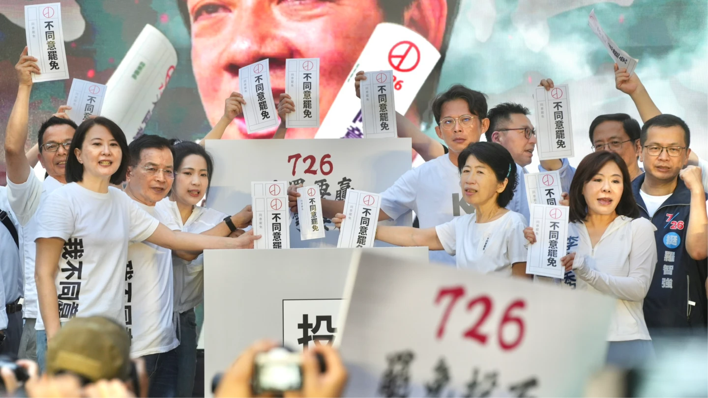 羅智強:跟民眾黨站在一起,我驕傲。林林攝