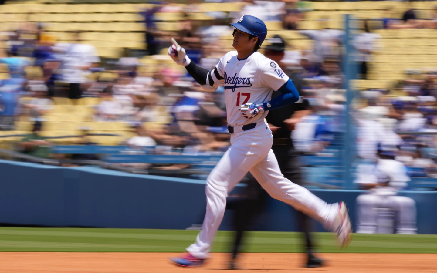 大谷翔平今天轟出本季第34轟,但國聯全壘打王還是被超車。美聯社