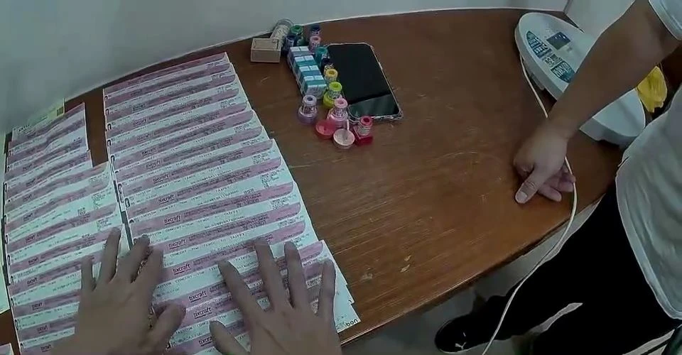 刑事局破獲演唱會黃牛票,逮捕柳男在內4嫌依法送辦。翻攝畫面