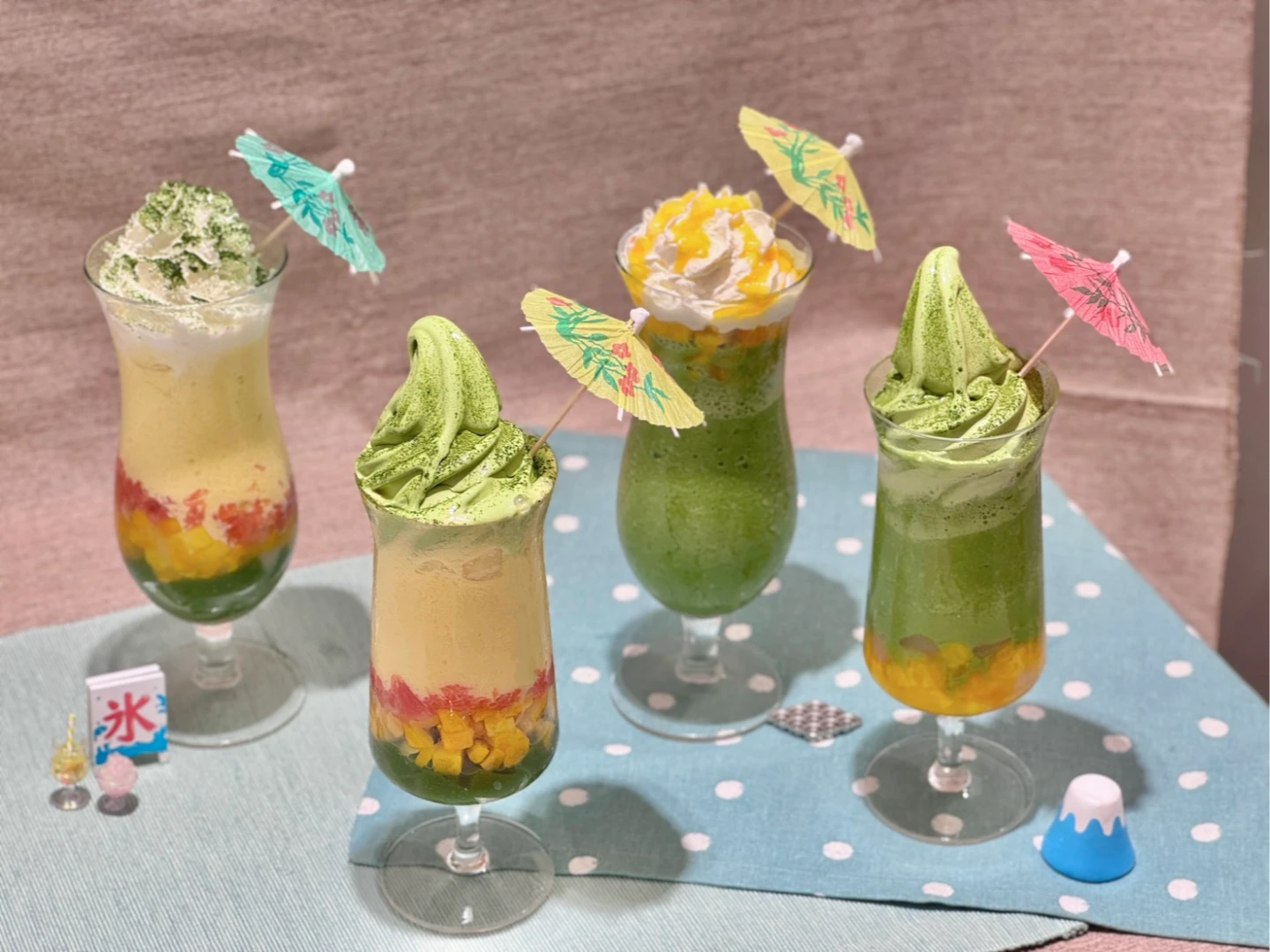 辻利茶舗「夏日抹芒祭」登場,共推出4款新飲品。辻利茶舗提供