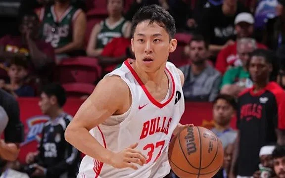 河村勇輝簽約公牛,成功延續NBA夢。翻攝推特