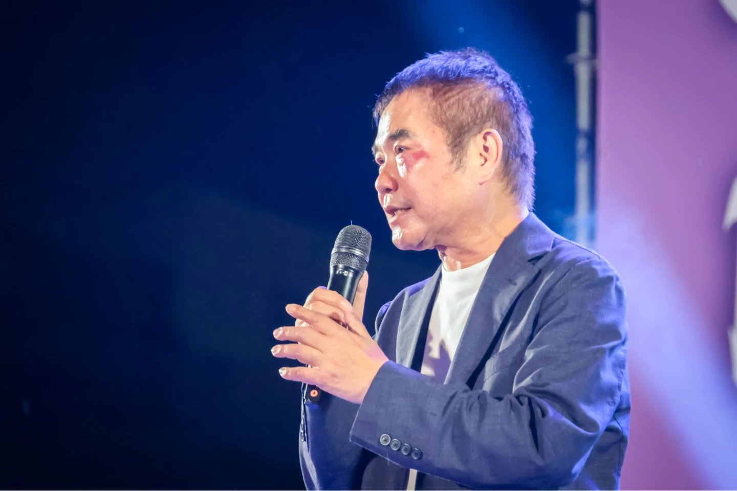 苗栗縣長鍾東錦。翻攝鍾東錦臉書