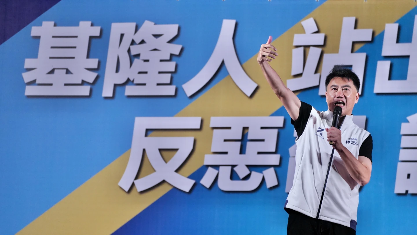 林沛祥嘶吼罷團霸凌基隆人。林林攝