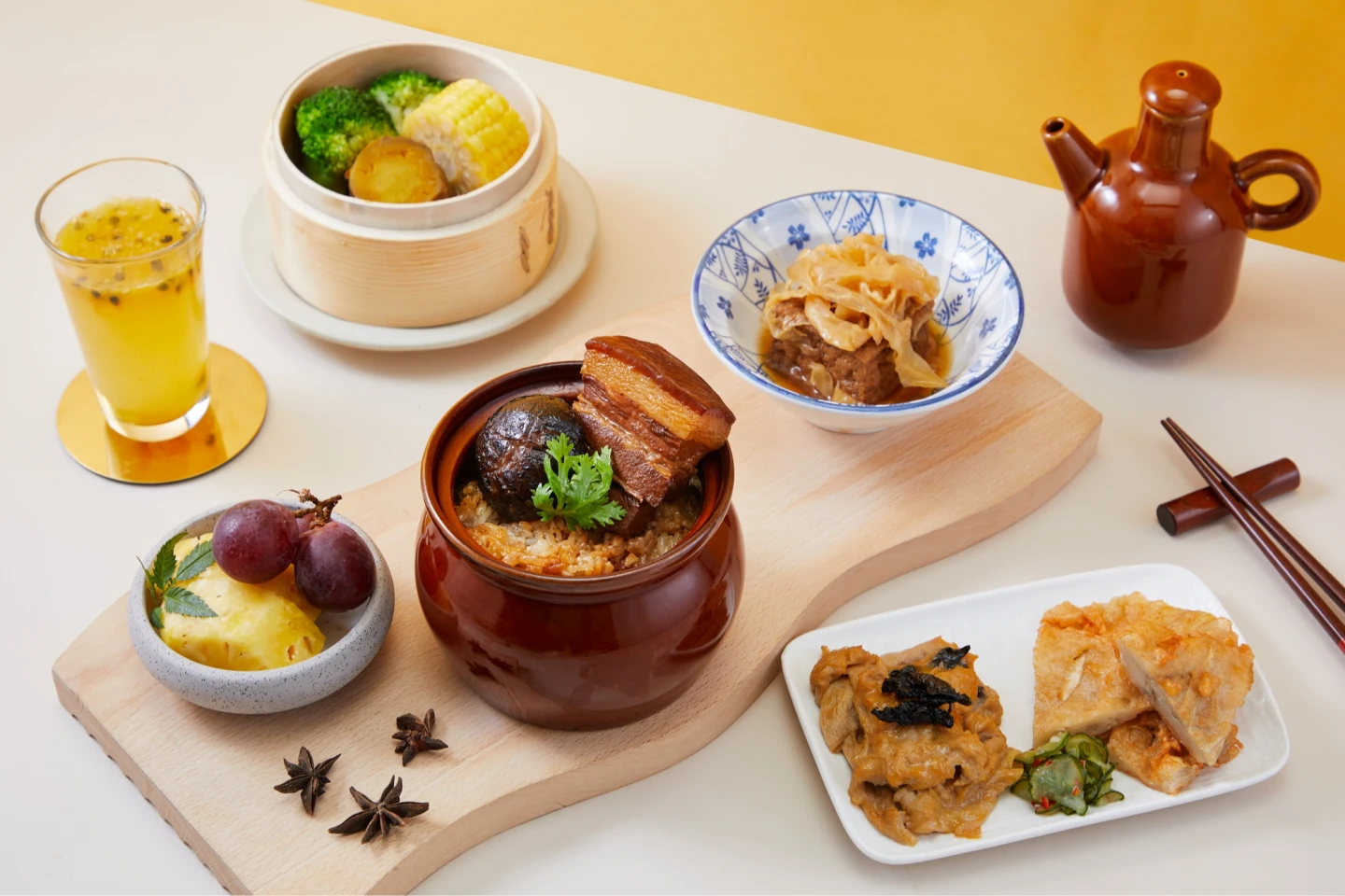 早餐套餐-泉州爌肉壺仔飯。業者提供