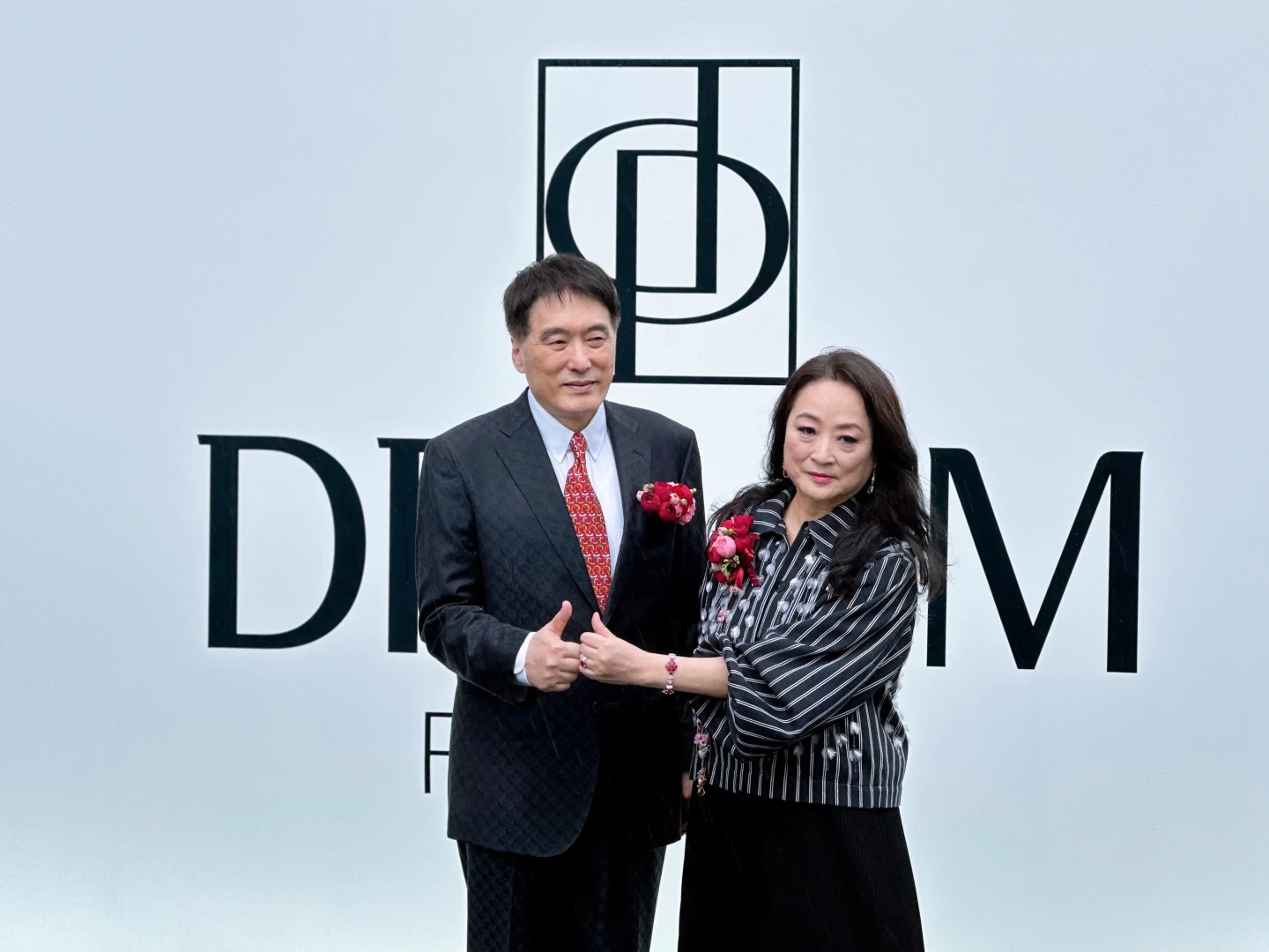 Dream Plaza開幕首日!統一集團董事長羅智先、統一集團美麗事業董事長高秀玲一同出席。劉沛妘攝