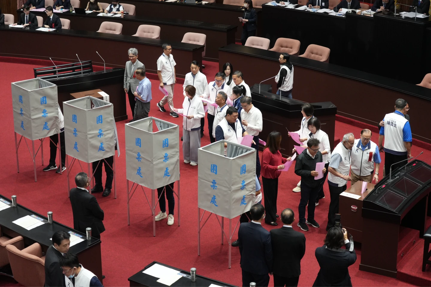 立法院今表決7名大法官人事案,藍白二度聯手封殺。陳卓邦攝