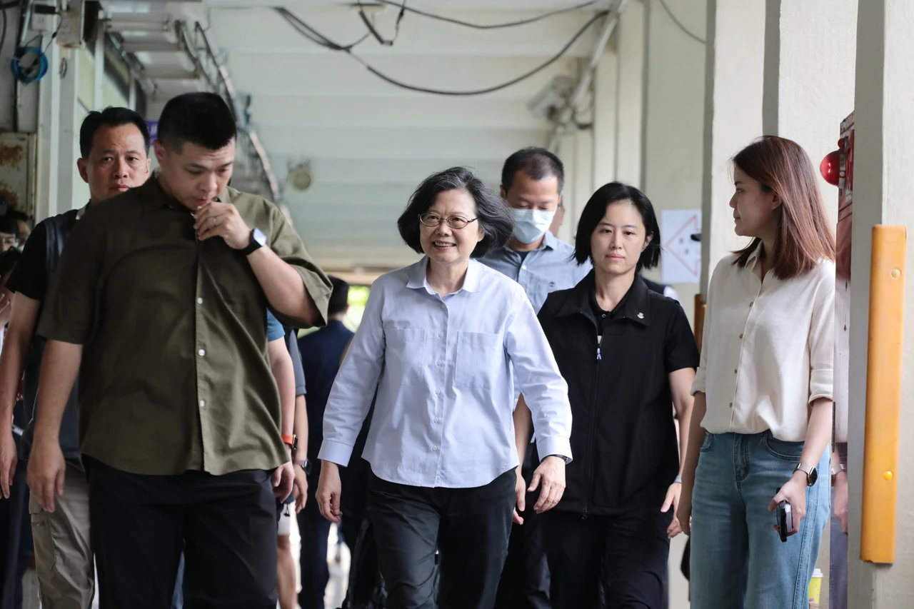 蔡英文斥在野不負責任「年改不該半途而廢！」　曝馬英九昔交代這事