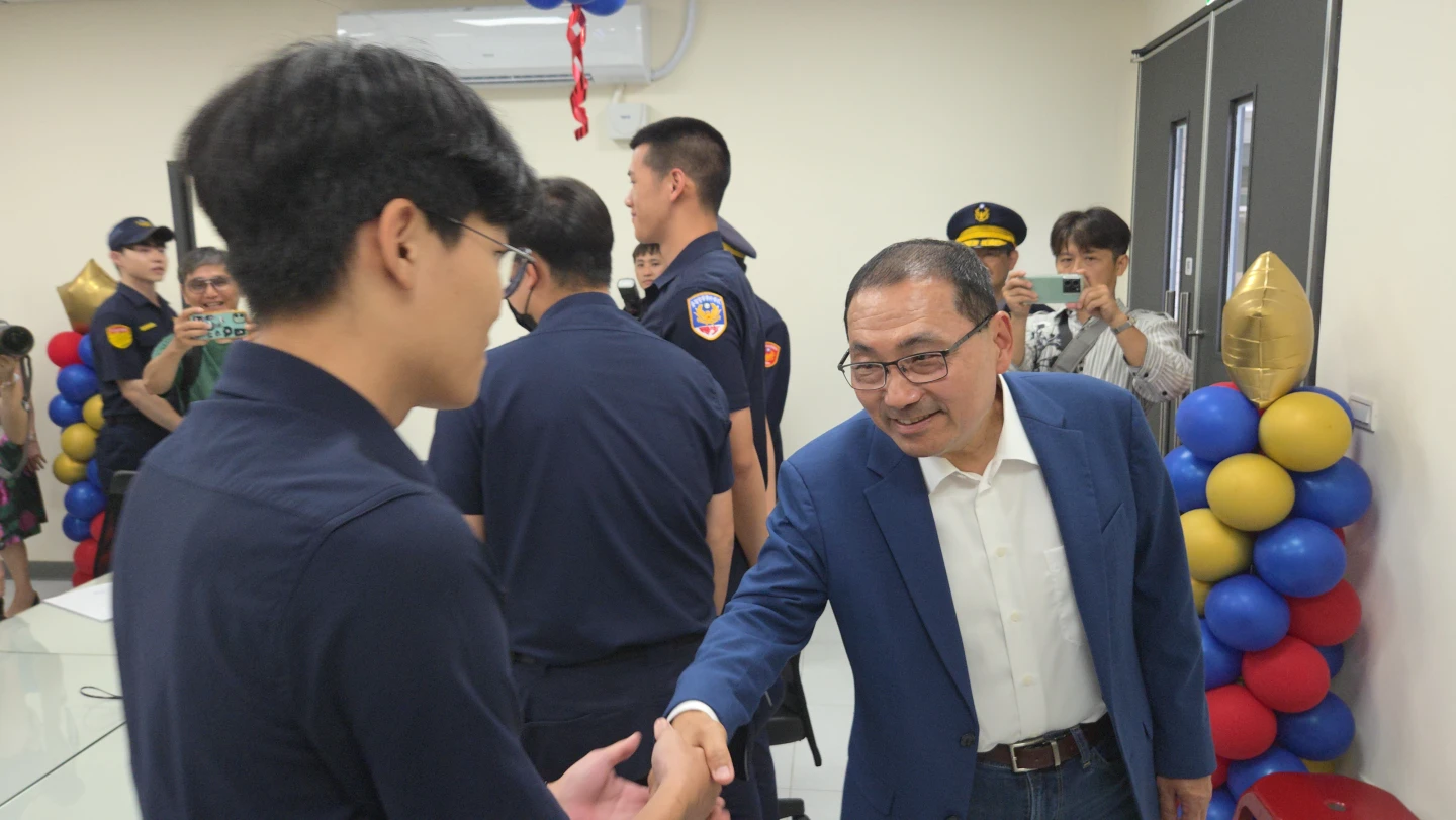 侯友宜以三大面向發展說明財劃法修正後,374億的運用。曾伯愷攝