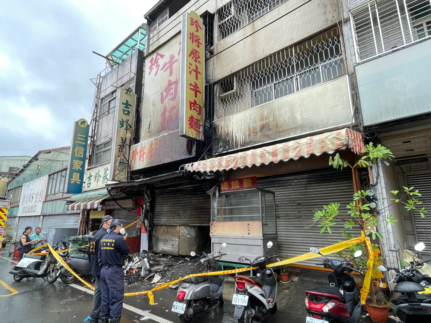 台中太平知名牛肉麵店火警,釀成2死3重傷。王煌忠攝