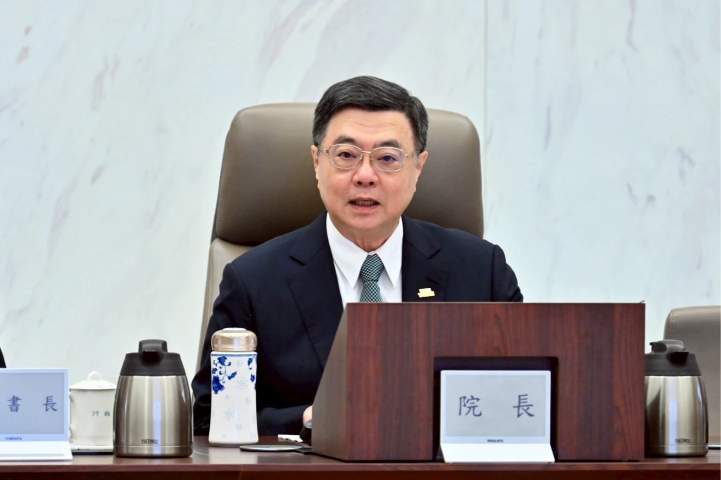 行政院長卓榮泰在院會中就大罷免結果發表短談。政院提供