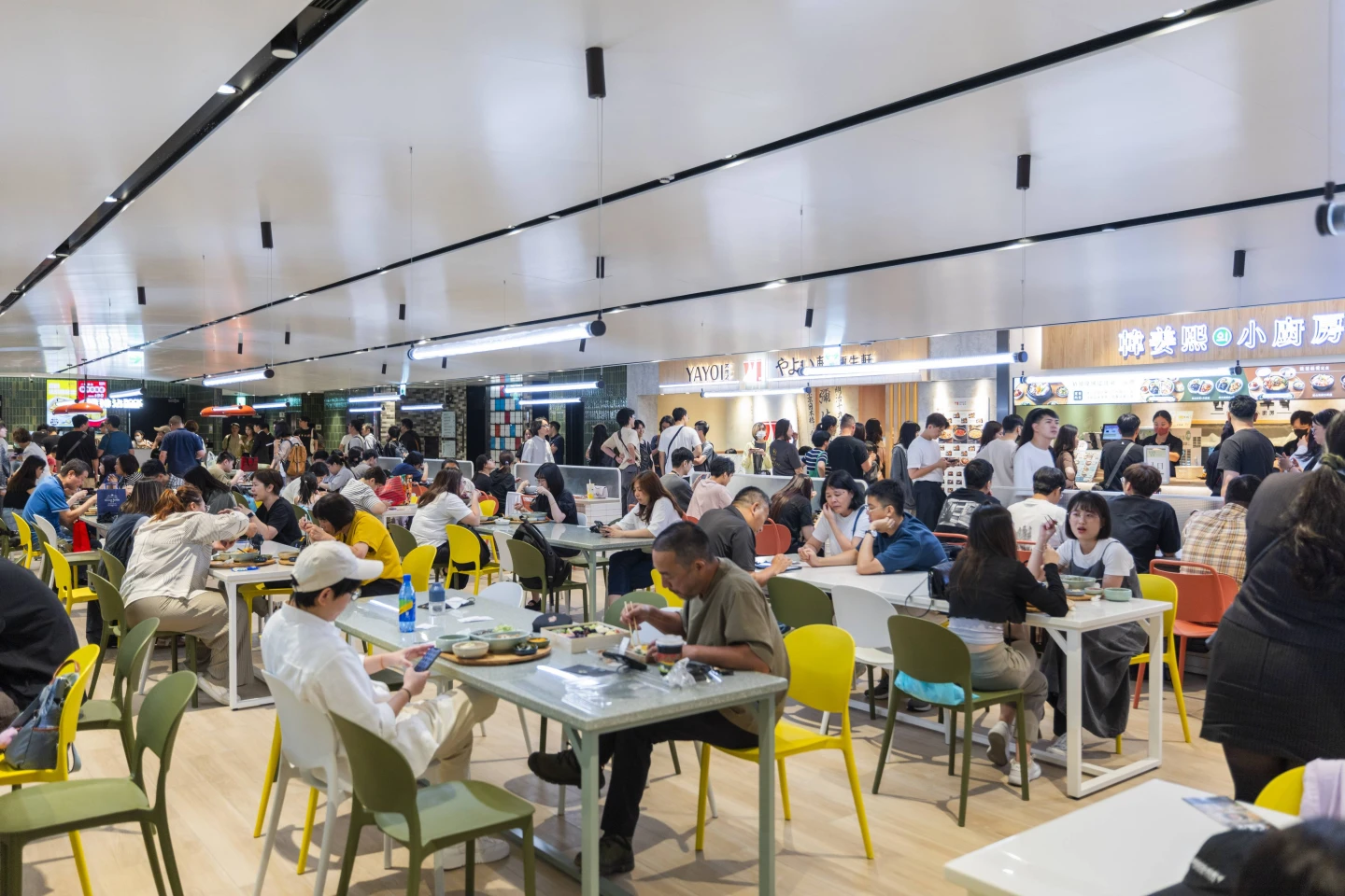Dream Plaza開幕首週每天湧現大批人潮,已累積超過20萬人次。統一提供