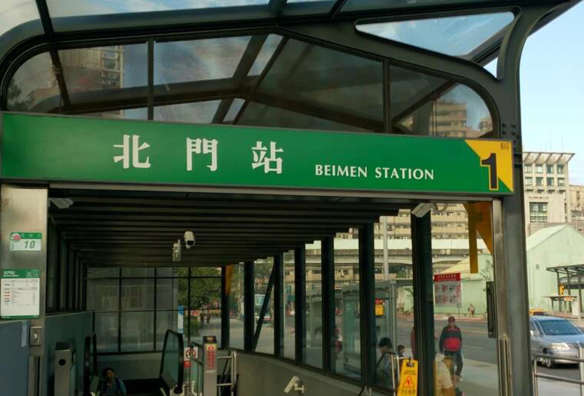 北捷北門站驚傳電梯異常。翻攝台北旅遊網