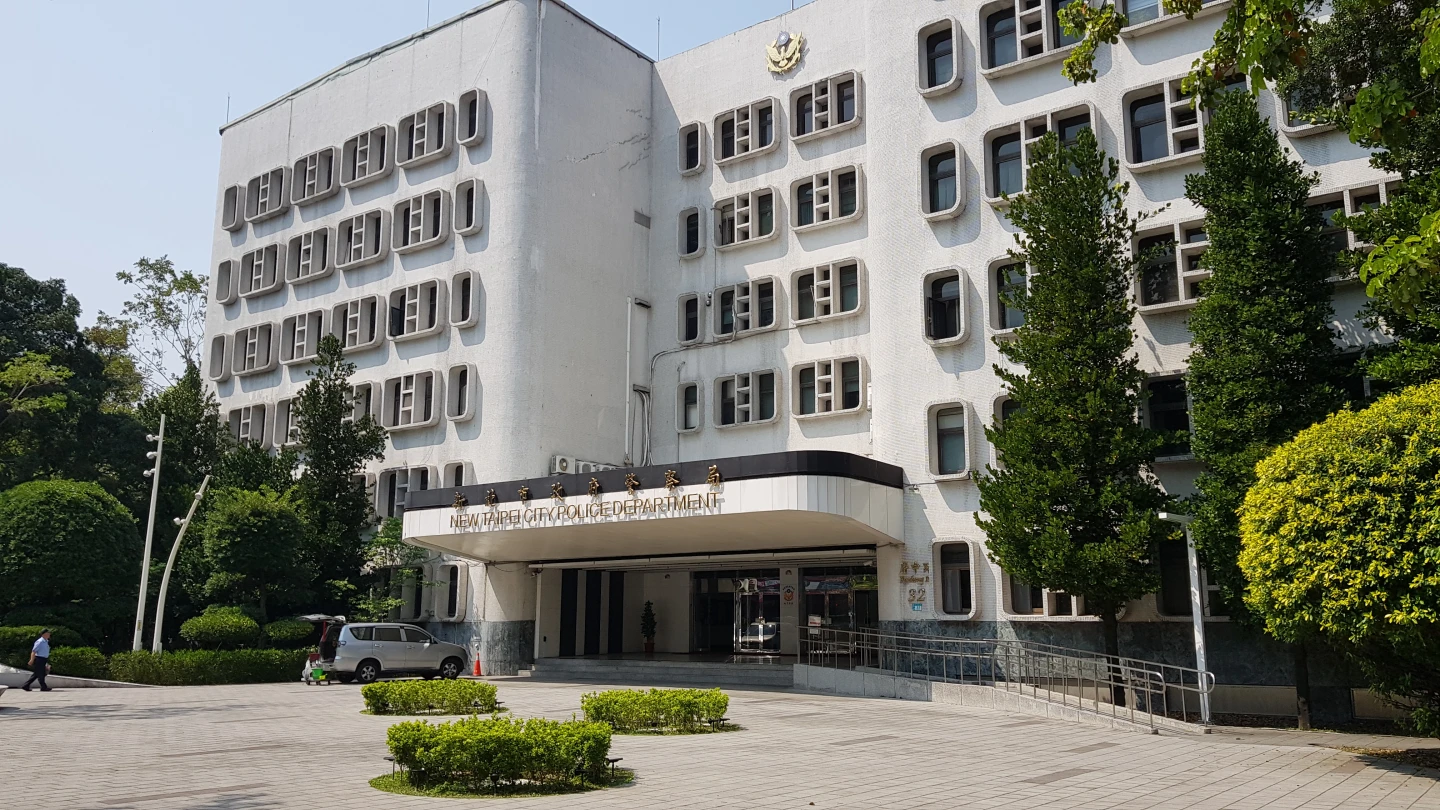 新北市警察局外觀。曾伯愷攝