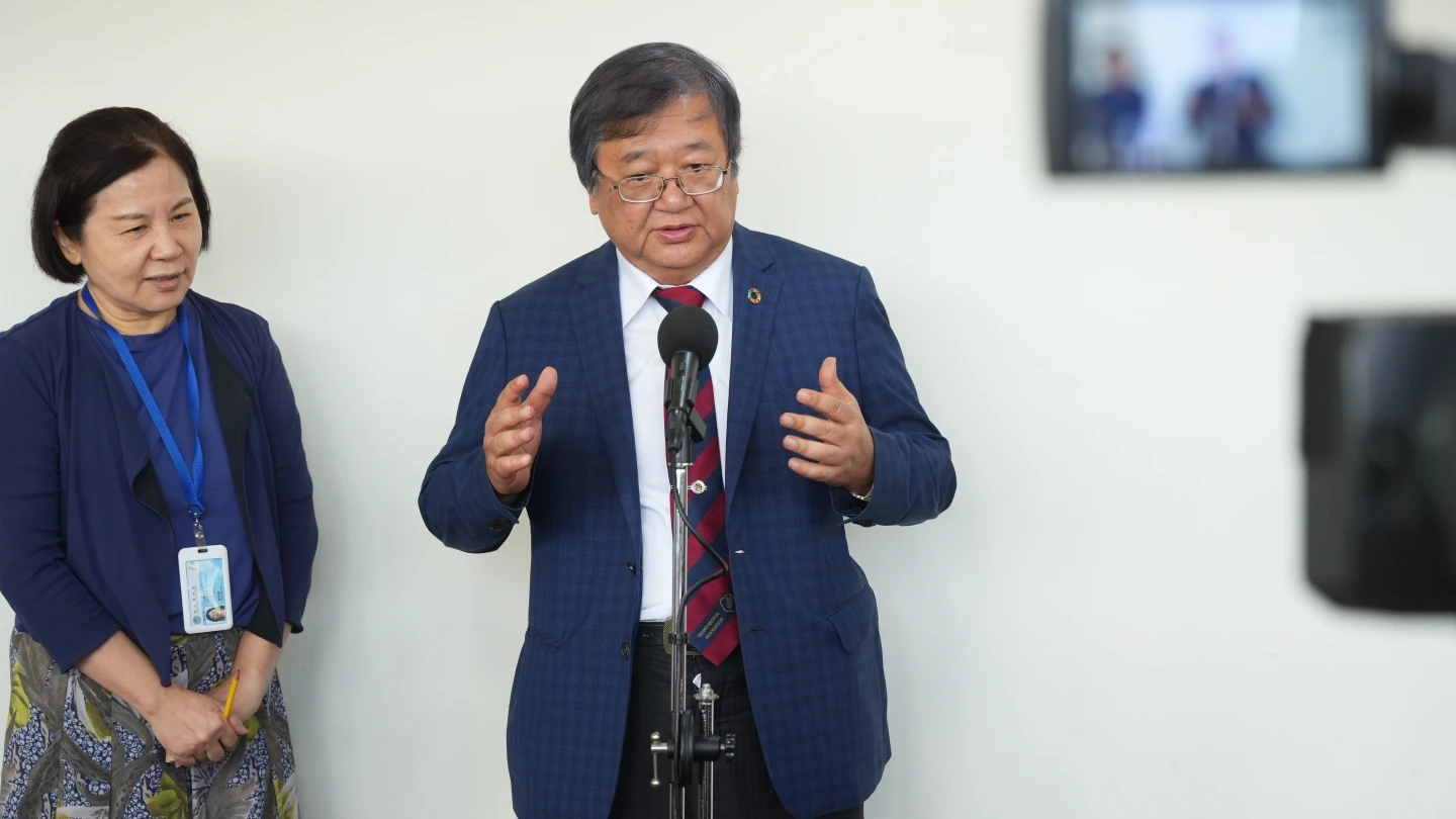 針對家暴加害者施以電子監控,衛福部長邱泰源回應,1個月內會與司法院法務部、內政部警政署等單位開會研商修法事宜。李柏毅攝