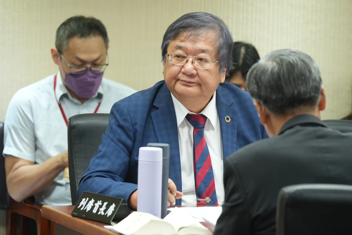衛福部長邱泰源今「因應近期多起社會重大事件,檢討家庭暴力防治法民事保護令制度及執行缺失,強化保護令之作為」進行專題報告,並備質詢。李柏毅攝