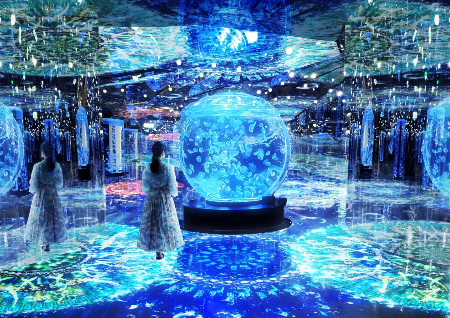 Xpark是由在日本經營水族館30多年的橫濱八景島所設立,為台灣首座「都會型水生公園」。取自Xpark臉書