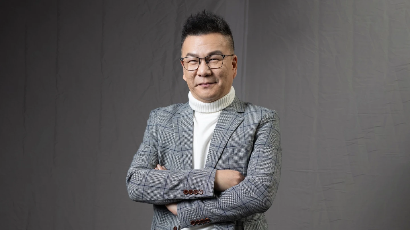 藝人沈玉琳罹患急性白血病,轉院到台大醫院接受化療同時評估骨髓移植。翻攝沈玉琳臉書