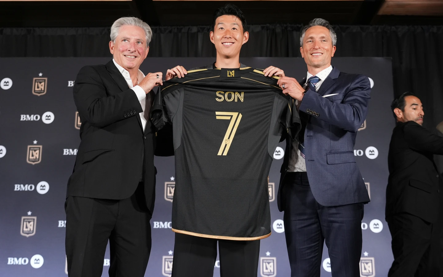 孫興慜正式加盟洛杉磯FC。美聯社