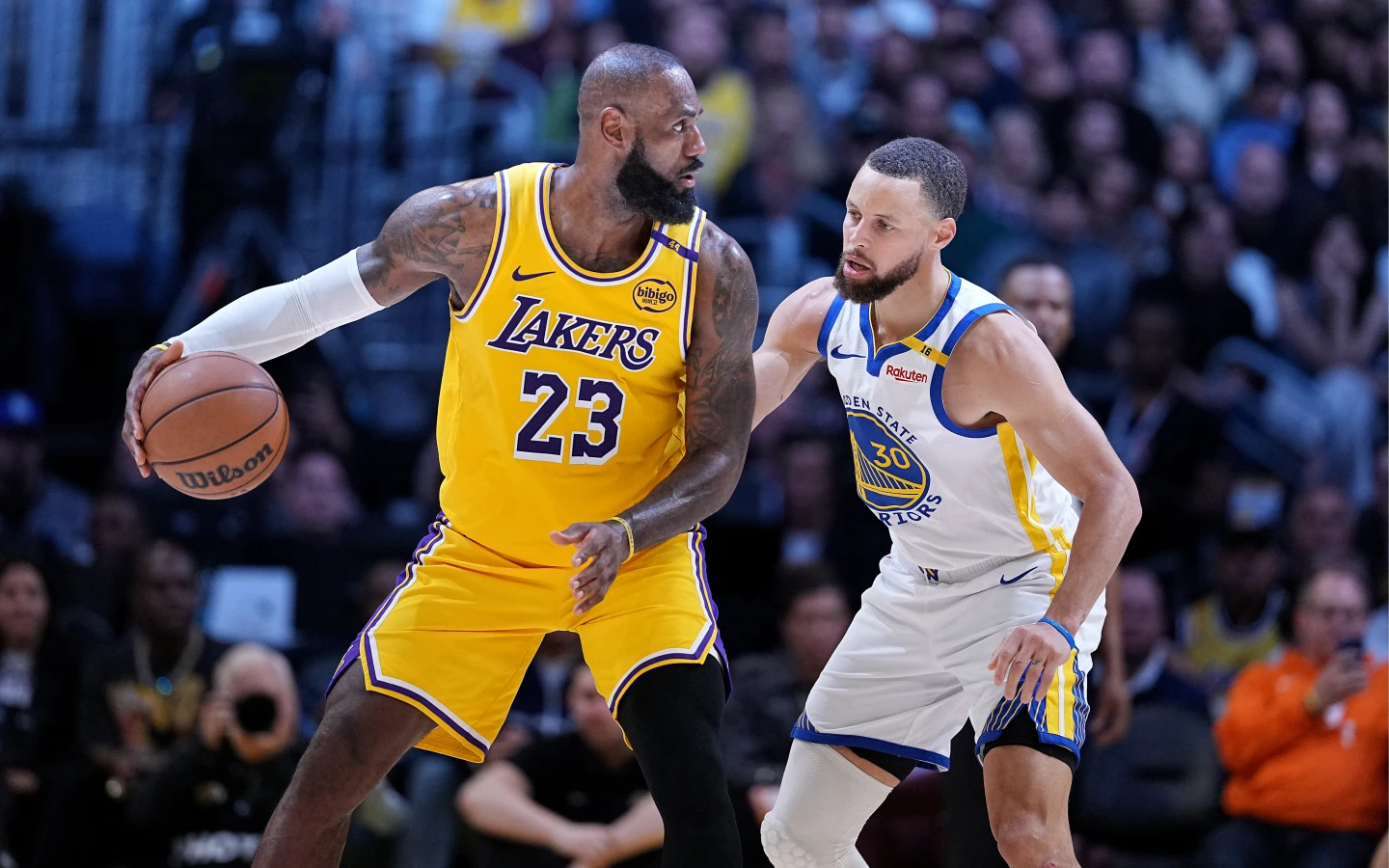 NBA開幕戰將上演經典的「勇湖大戰」。法新社資料照片