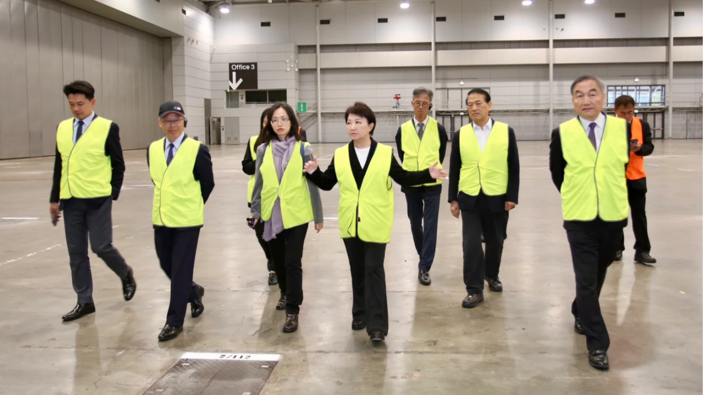 台中市長盧秀燕參訪布里斯本會展中心。中市府提供