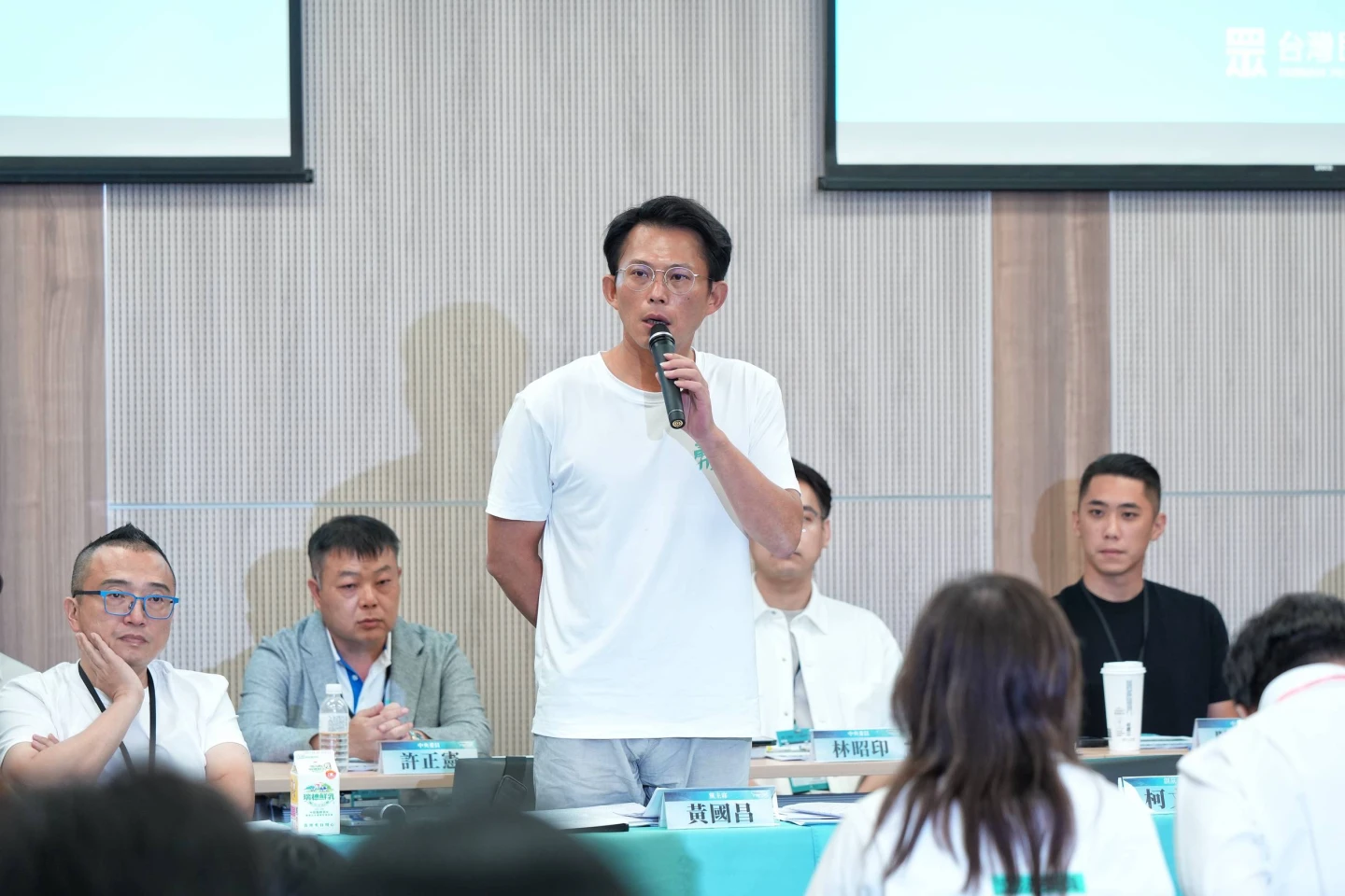 黨代表大會討論「兩年條款」!黃國昌:每天認真工作文化不會改變。葉志明攝