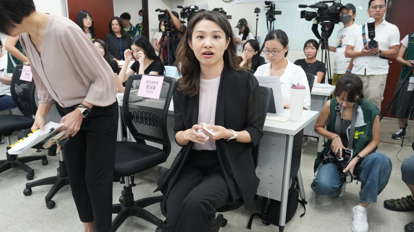 沈靜芬強調,國健署的出發點是以全民健康為出發點。葉志明攝